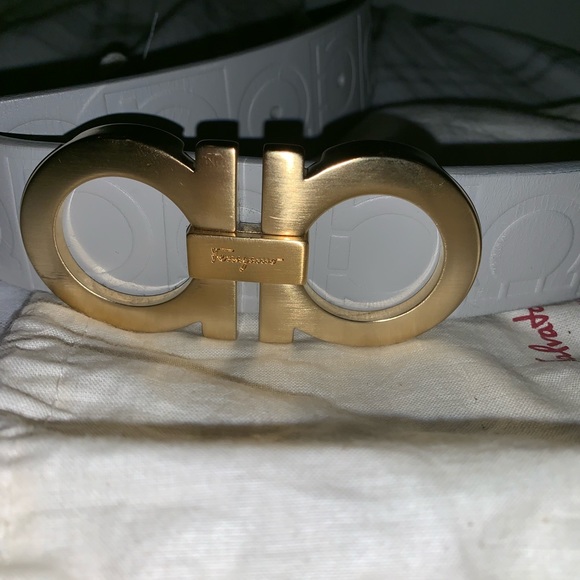 Salvatore Ferragamo Belt size 40 - Picture 1 of 6